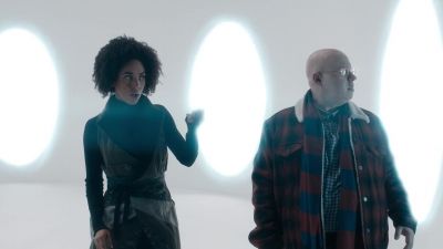 - So, the Pentagon is through there...
- Yeah. - Doctor Who