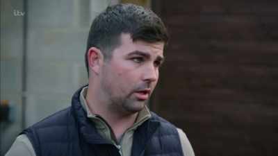 So, the police were contacted, - Britain's Tiger Kings - On the Trail with Ross Kemp