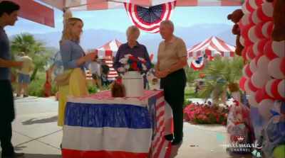 So the team that pops
the most balloons - Sister of the Bride