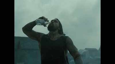 So the world appears - Zack Snyder's Justice League