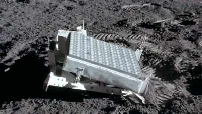 So there is no way we can consider
the retroreflector as viable evidence - American Moon