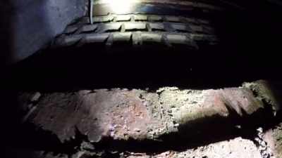So if there really was
a staircase here, - Secrets of the Underground