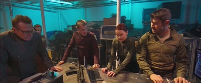So these Q-Bots could
be in this bunker. - Transmorphers: Mech Beasts