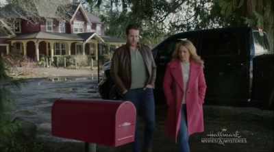 - So you think that somebody
tried to run you down - Aurora Teagarden Mysteries: An Inheritance to Die For