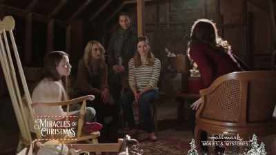 So if this
is our last Christmas here, - Last Vermont Christmas