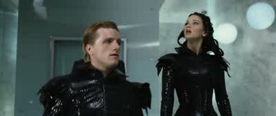 So this is the living room. - The Hunger Games