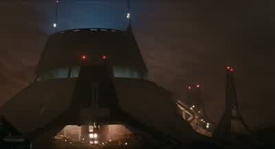 So this service tunnel must be how they're moving back and forth. - Aliens