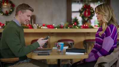 So, this'll be really quick,
I promise. - Unwrapping Christmas: Lily's Destiny