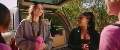 - So thoughtful,
and just, pink is my-- - KillHer