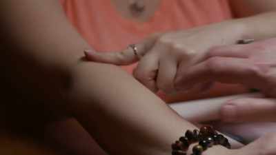 So thumb, finger,
finger, finger. - The Holzer Files