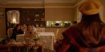 So, this time I'm like, yeah,
I could have some water. - Fakes