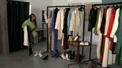 So, today,
I'm doing a photo shoot - The Real Housewives of Dubai