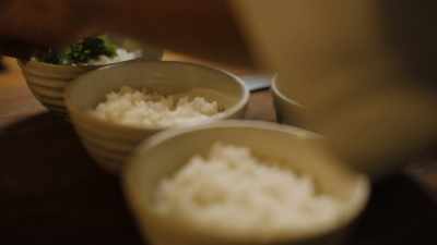 - So today will be rice
and grilled duck donburi. - Eva Longoria: Searching for Mexico