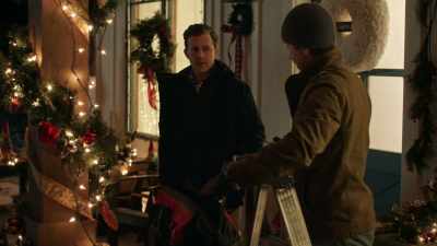 So, uh, you talk to Jesse about
taking those photos for you yet? - Christmas with the Campbells