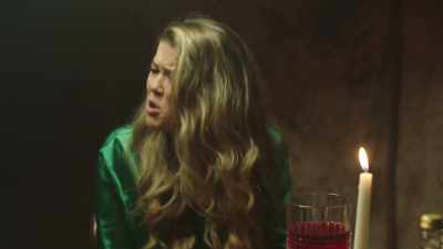 So she used to date him - Mia and the Dragon Princess