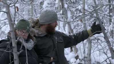 So, we'll be able to grab
stuff like this branch here to - Life Below Zero: Next Generation