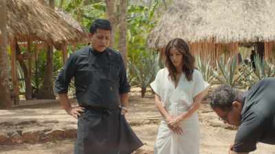 - So we're gonna leave it here
for eight hours. - Eva Longoria: Searching for Mexico
