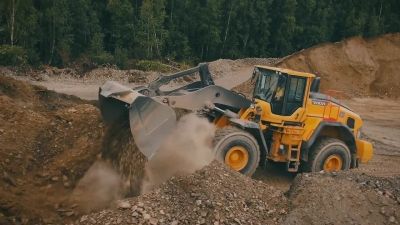 So we're just running
tailings at the moment. - Gold Rush