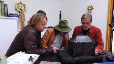 SO WHAT ARE YOUR THOUGHTS,
JONTY, WITH THIS ITEM? - Lost Relics of the Knights Templar