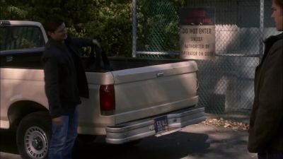 So, what do we know
about this thing? - Supernatural