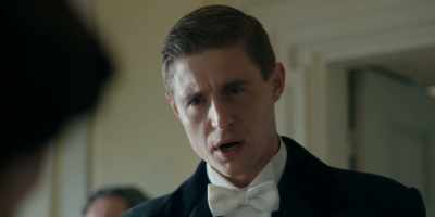 So, what do people
make of it? - Flowers in the Attic: The Origin
