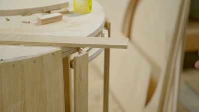 So what I'll have to do is take
the top rail off, - Handmade: Britain's Best Woodworker