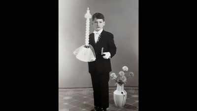 -: So what was it that made you change your mind - Inside the Mind of a Con Artist
