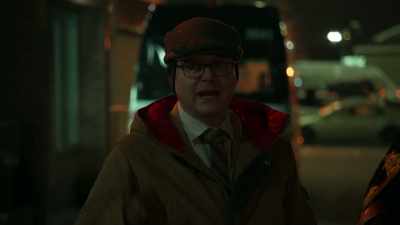 So, what just happened
is that Nandor took a bat - What We Do in the Shadows