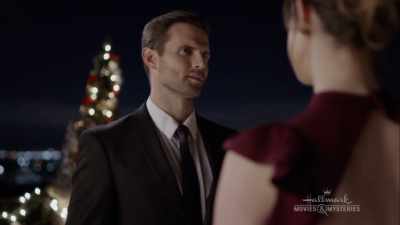 So what made you change
your mind and decide to come? - A Merry Christmas Match