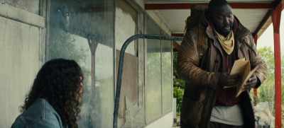 - So what now?
- I don't know, I thought you had a plan. - Sweet Tooth