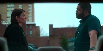 - So what you play? The one or the two?
- Point. - Swagger