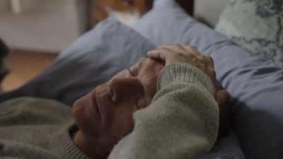- So what is the thing that
you need to keep your mind off? - The Wisdom of Trauma