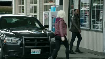 So, what time was the card swiped? - iZombie