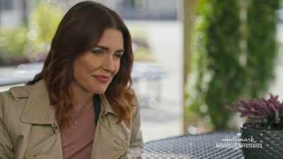 So, what... what happened
with you and Henry? - Ruby Herring Mysteries: Prediction Murder