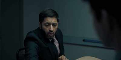 So, what's going on here, then,
Mr. Macdonald? - Bodyguard