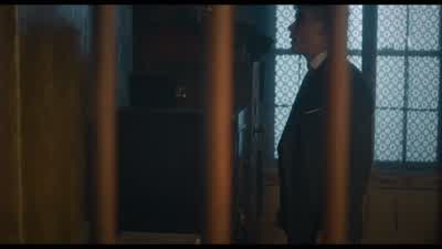 - -So what's going on, Thomas? - Peaky Blinders