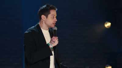 So when we get a third of the way through,
we are full, - Pete Davidson: Alive from New York