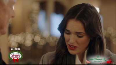 So why are you giving
this to me? - Christmas at the Plaza
