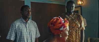 So why are they now
talking with other farms - A Danfo Christmas