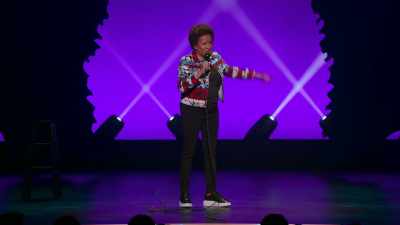 So my wife is standing out in back, - Wanda Sykes: I'm an Entertainer