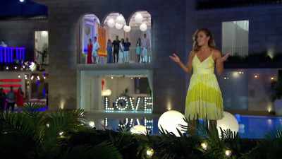 So, who will be crowned
Love Island winners 2016? - Love Island