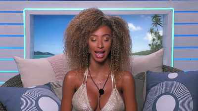 >> SO WINSTON, I THINK HE'S
HANDSOME. - Love Island