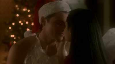 ♪ So we wish you
a Merry Christmas ♪ - Pretty Little Liars: The Perfectionists