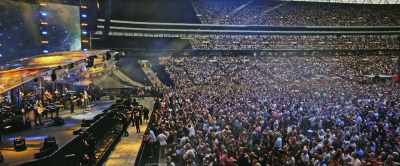 So, without further ado, - Jeff Lynne's ELO: Wembley or Bust