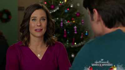 So, it would be like giving
everybody a gift before I go. - Northern Lights of Christmas