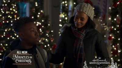 So, where would I find
this tree lighting? - Holiday for Heroes