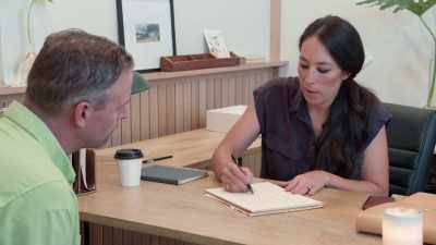 So it would kind of
have that cottagey feel. - Fixer Upper: Behind the Design