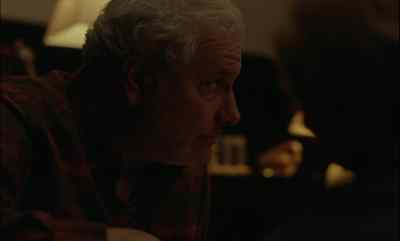 So if you could both
sit facing each other. - Ghostlight
