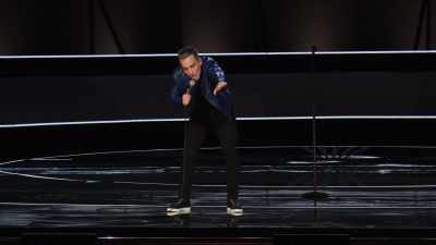 So, if you could just get out your wax
and buff that out, - Sebastian Maniscalco: Stay Hungry