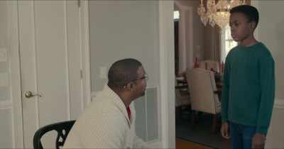 So, if you don't mind, go
to your room for a minute - Christmas at Xander Point